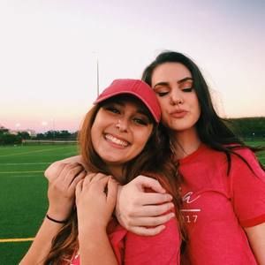 Meet your Posher, Farrah